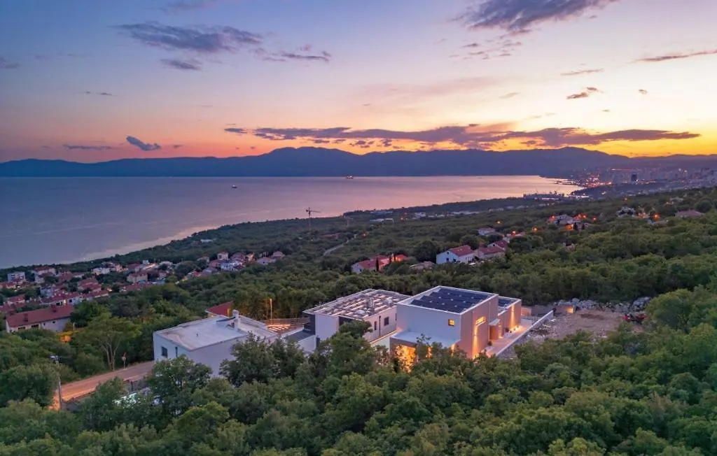 Villa Dujma By Villas Guide Urinj Croatia